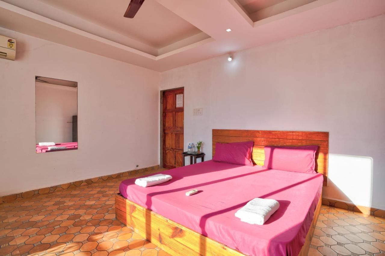 Resort Syl Armbol Beach,goa